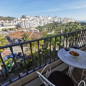 En Urbanización El Mirador De En El Centro Del Pueblo Con Mejores Vistas Frigiliana